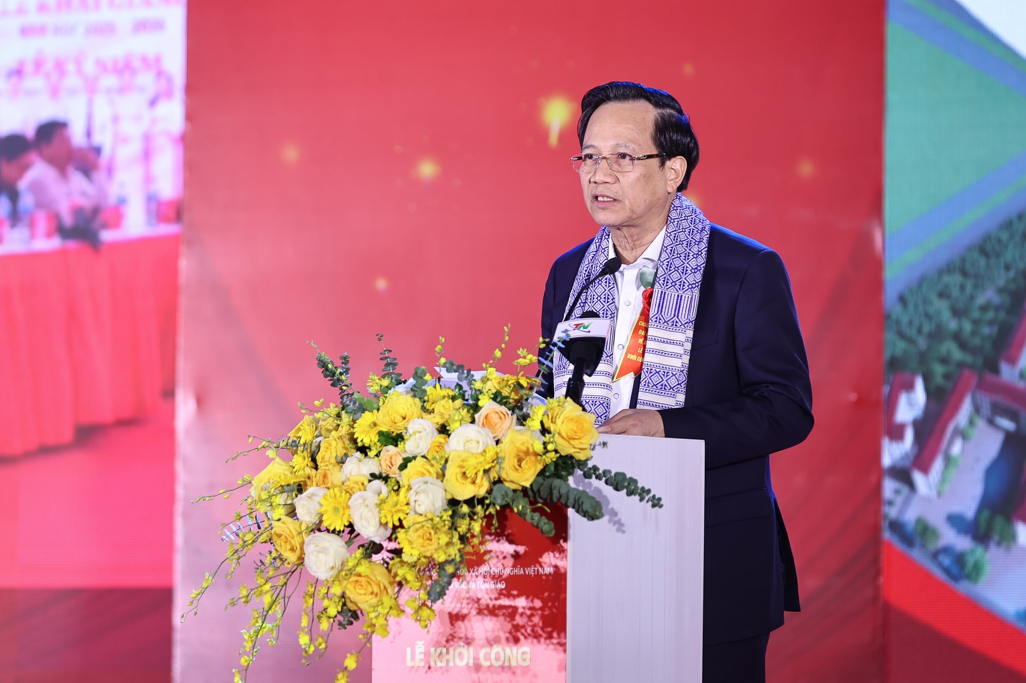 Thủ tướng dự khởi công 3 ngôi trường của 