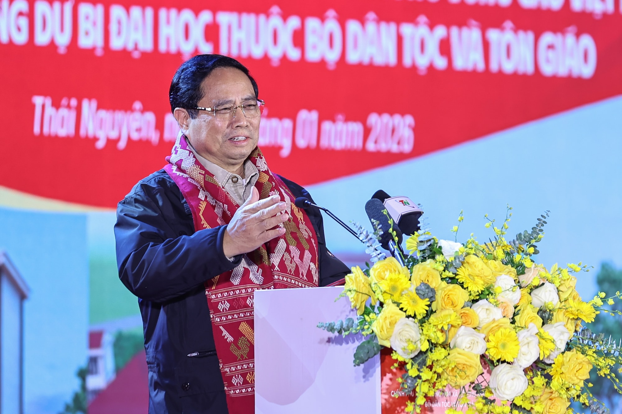 Thủ tướng dự khởi công 3 ngôi trường của 