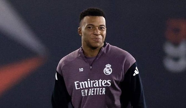 Kylian Mbappe đã có mặt tại Saudi Arabia để sẵn sàng cho trận chung kết Siêu cúp Tây Ban Nha