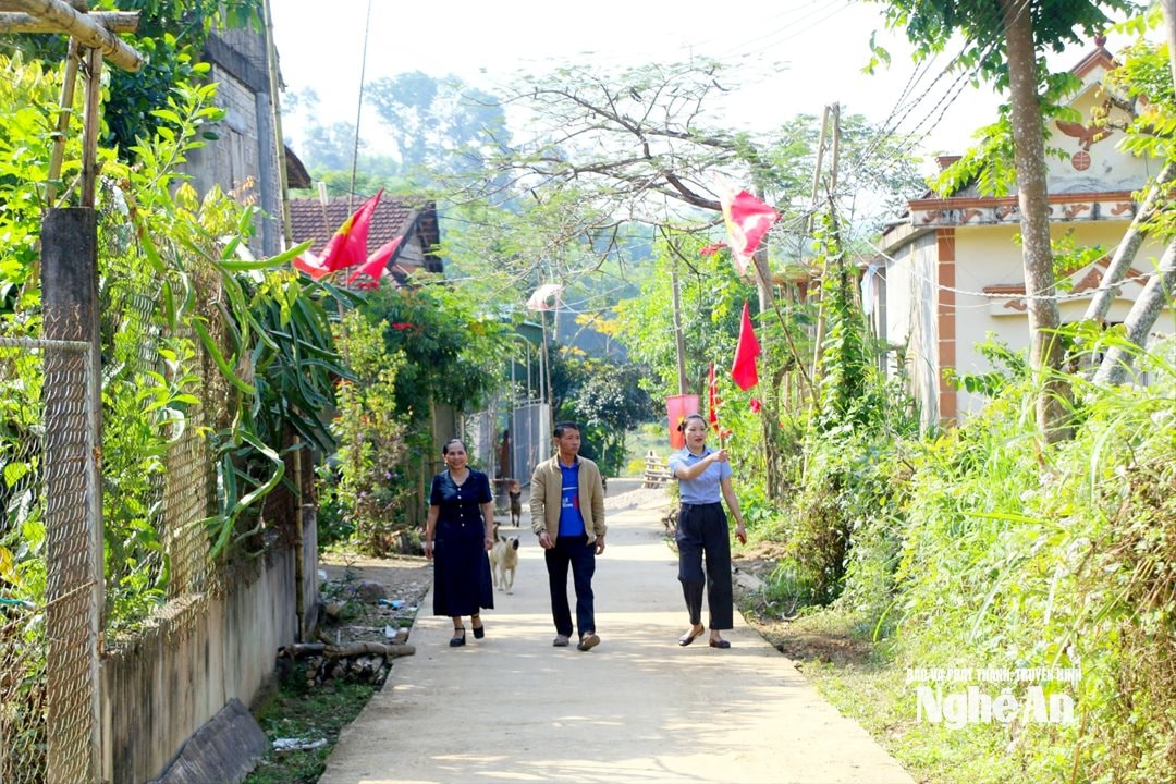 Diện mạo của bản Kẻ Sùng đã có nhiều thay đổi. Ảnh KL