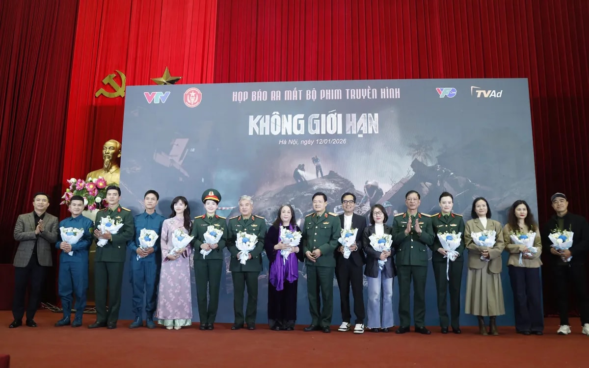 Đoàn làm phim Không giới hạn ra mắt khán giả