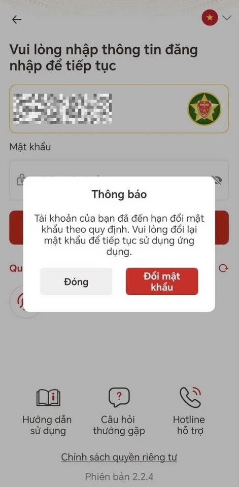 Giao diện ứng dụng yêu cầu thay đổi mật khẩu định kỳ
