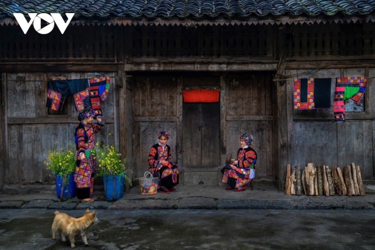 Nụ cười rạng rỡ của người già vùng cao Hà Giang