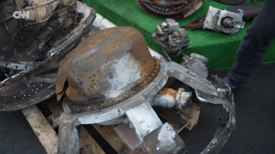 Khối lắp ráp đầu đạn của tên lửa Oreshnik cho thấy cấu trúc đa đầu đạn phân tách.