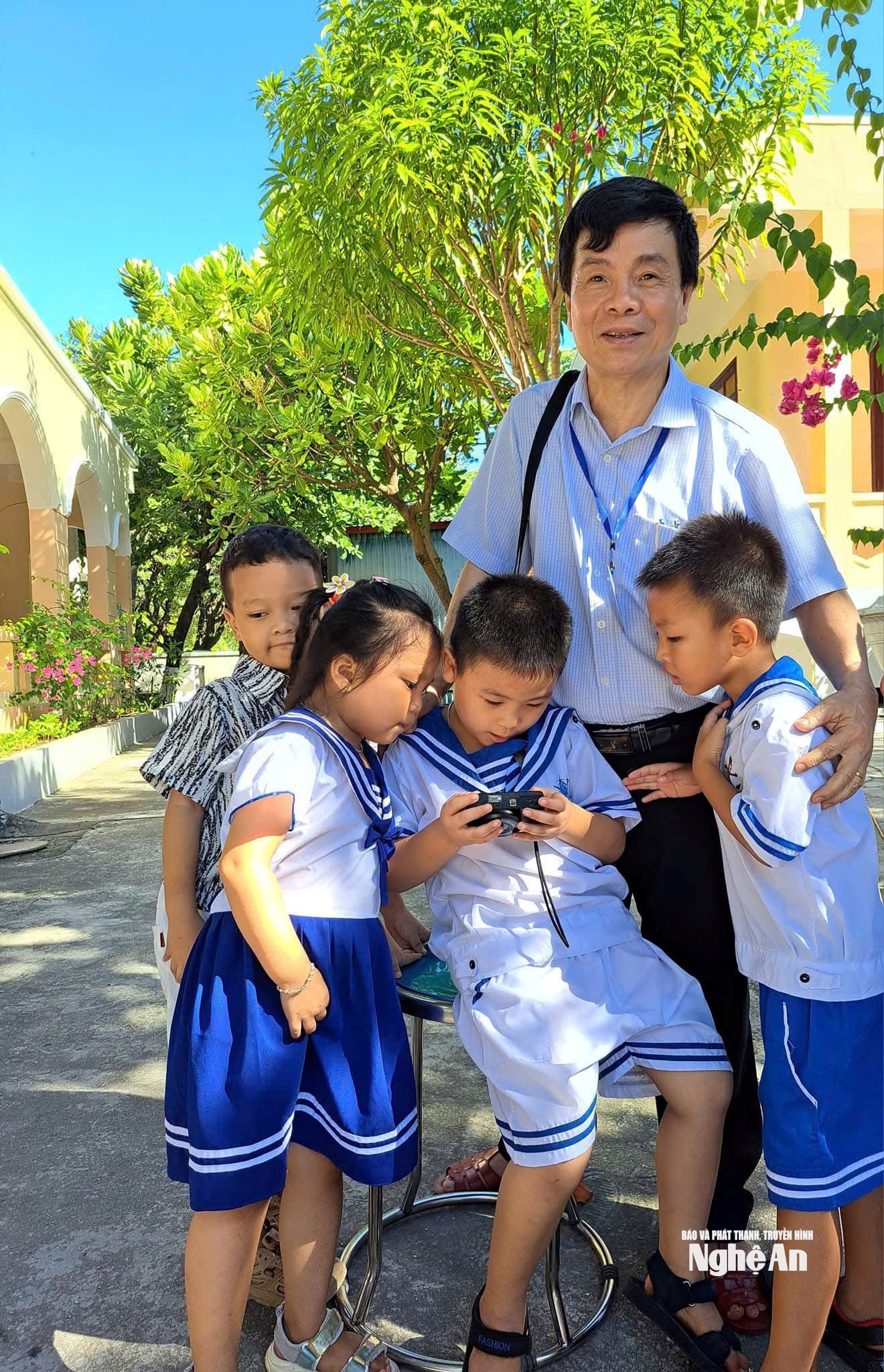 PGS.TS Đinh Trí Dũng3.