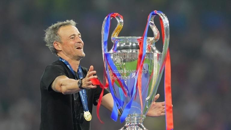 Luis Enrique là ứng viên hàng đầu dẫn dắt MU