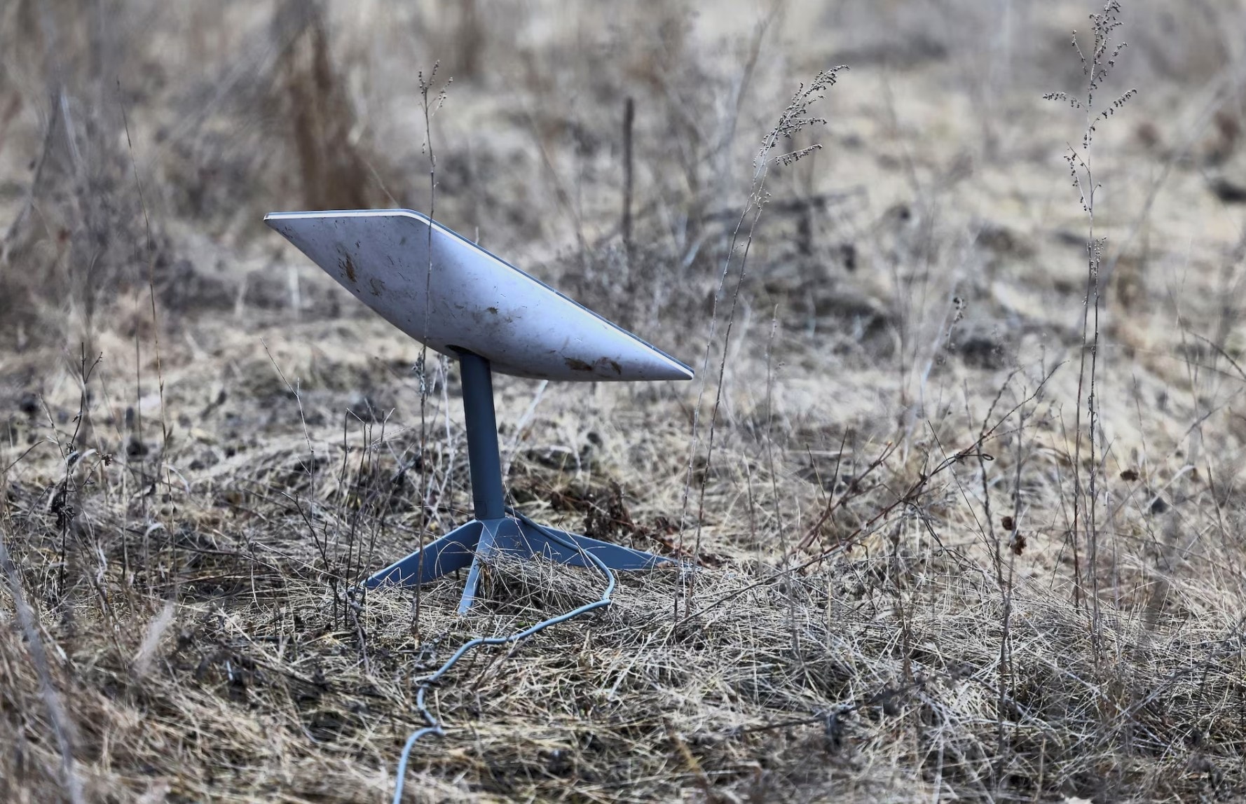 Hệ thống internet vệ tinh Starlink được thiết lập tại Ukraine