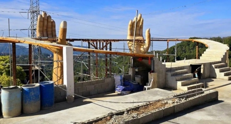 Hình ảnh cây cầu đang trong quá trình xây dựng tại Philippines.