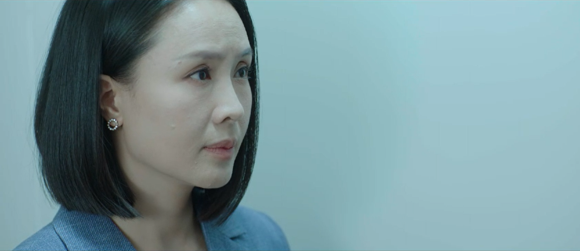 Lằn ranh - Tập 51: Thiệu bị bắt, Triển phát hiện khoản tiền bí mật Trinh chuyển cho ông Sách - Ảnh 16.