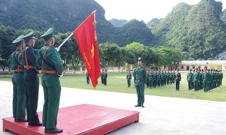 Lễ tuyên thệ chiến sỹ mới. Ảnh Hải Thượng
