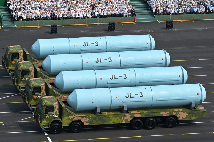 Tên lửa đạn đạo liên lục địa phóng từ tàu ngầm JL-3 của Trung Quốc