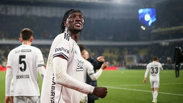 Tammy Abraham trong màu áo Aston Villa trước đây