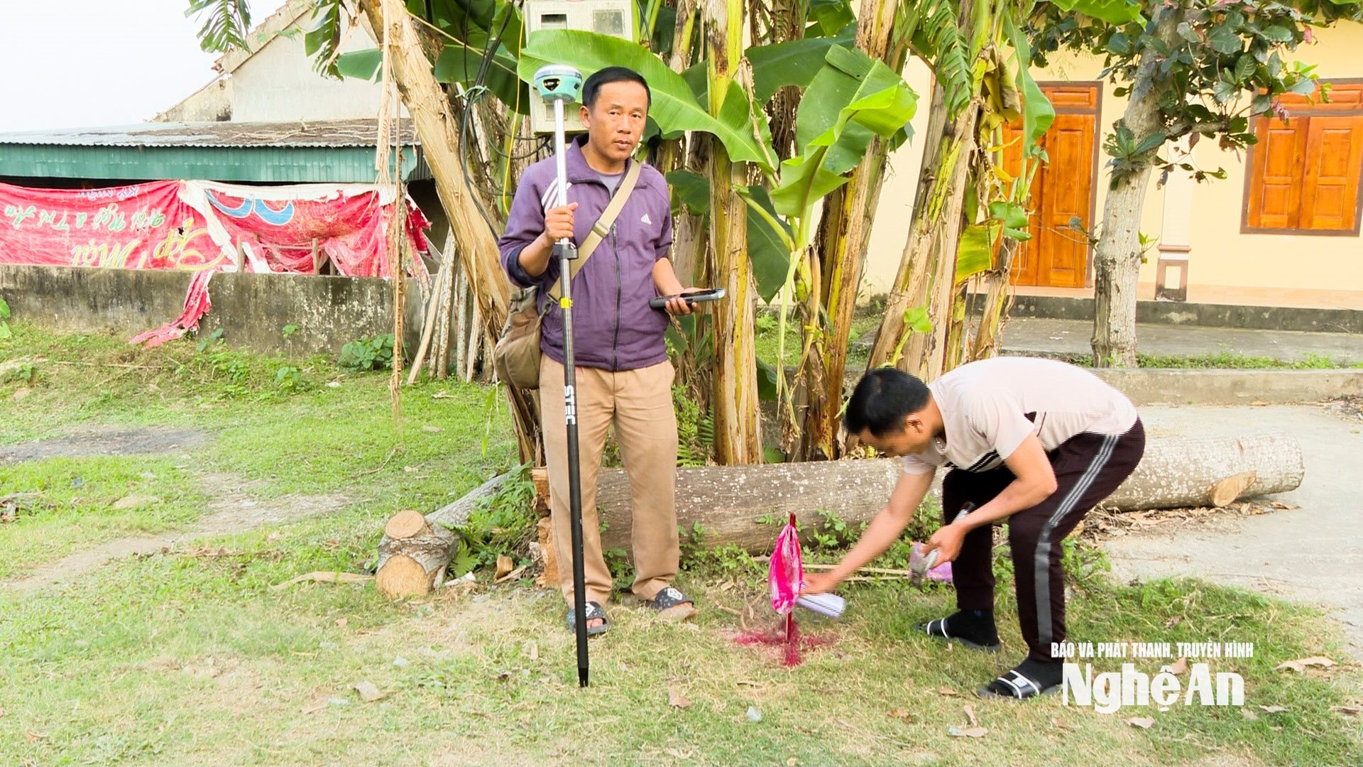 Xac dinh toa do cam moc tai xa Hoa Quan_1