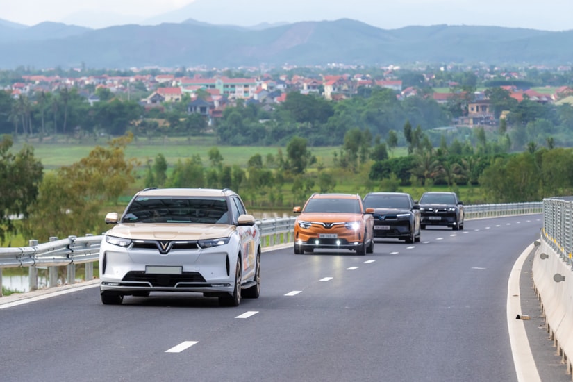 Giao diện phần mềm trên xe VinFast