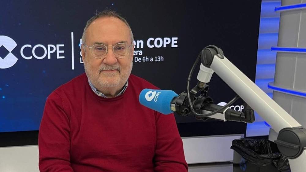 Nhà báo Alfredo Relano phân tích về hậu trường quyền lực tại Madrid.