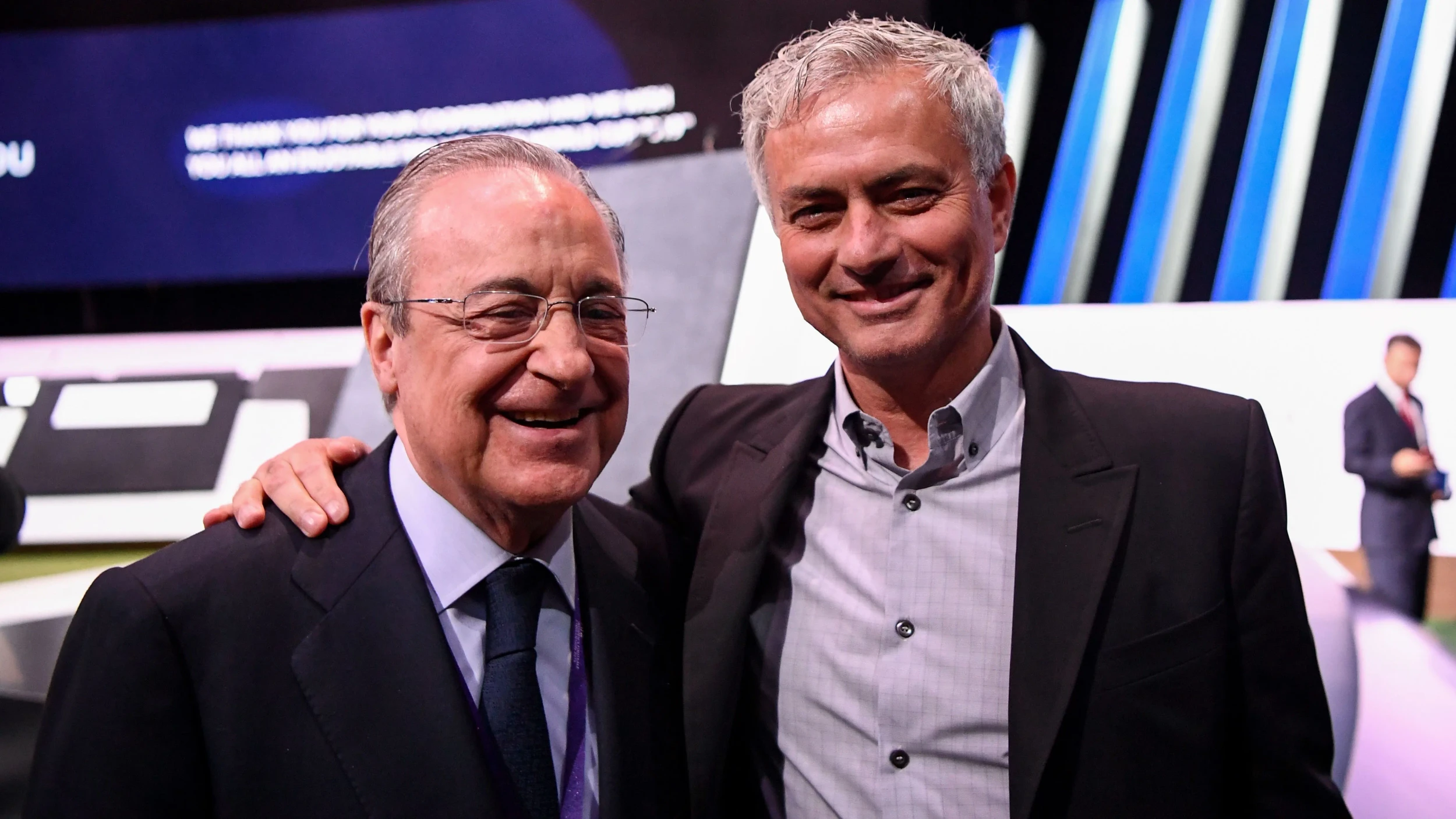 Jose Mourinho là người duy nhất từng khiến Florentino Perez thực sự hài lòng.