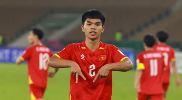 Lê Phát khiêm tốn sau trận thắng U23 UAE.