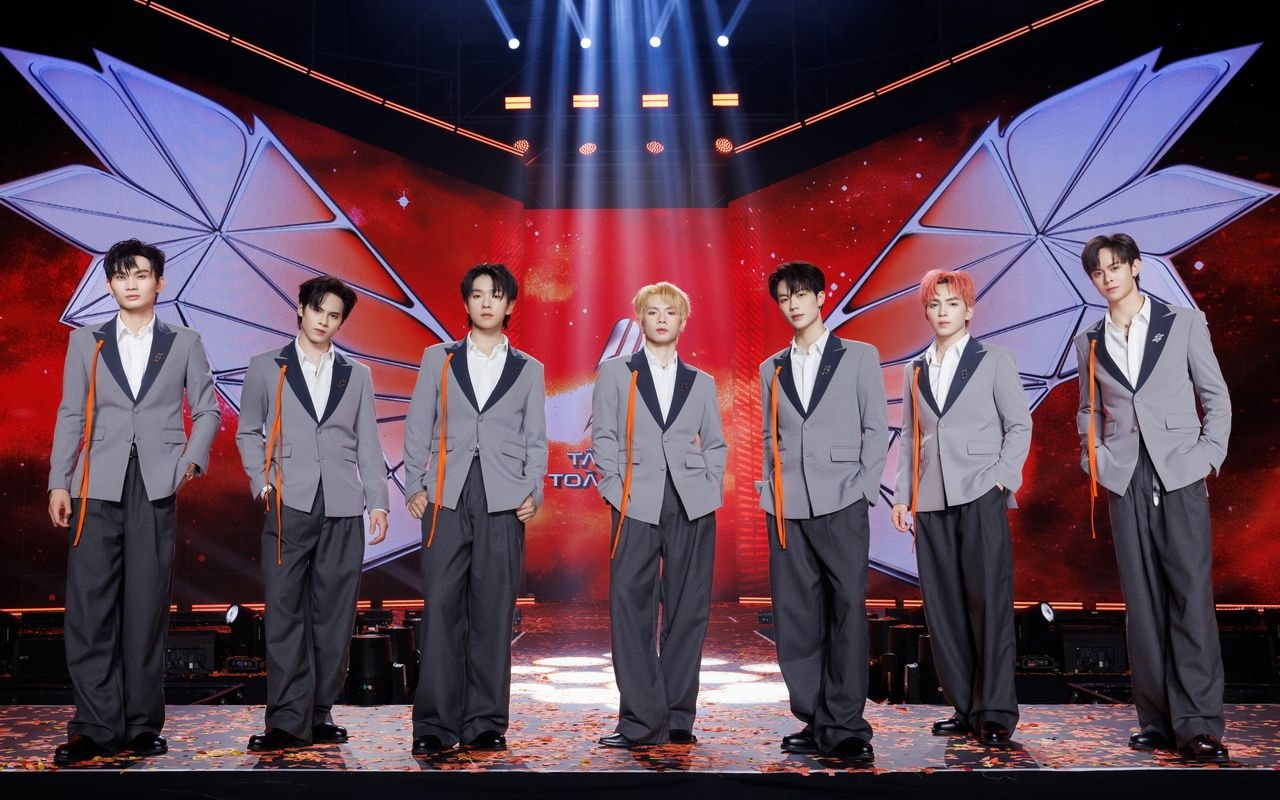 Nhóm nhạc UPRIZE ra mắt với 7 thành viên xuất sắc nhất