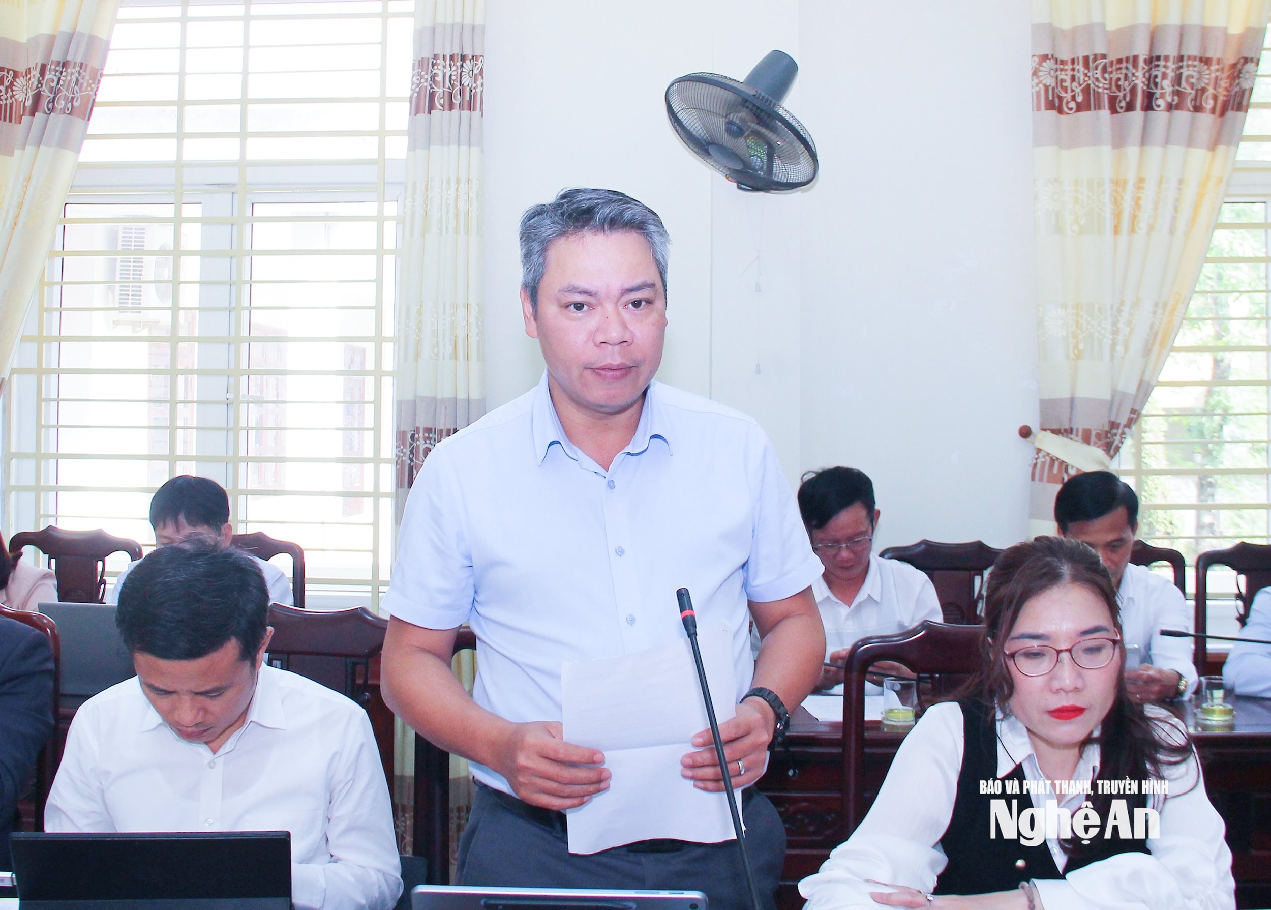  Đồng chí Cao Anh Đức - Phó Bí thư Đảng uỷ, Chủ tịch UBND xã Hưng Nguyên Nam