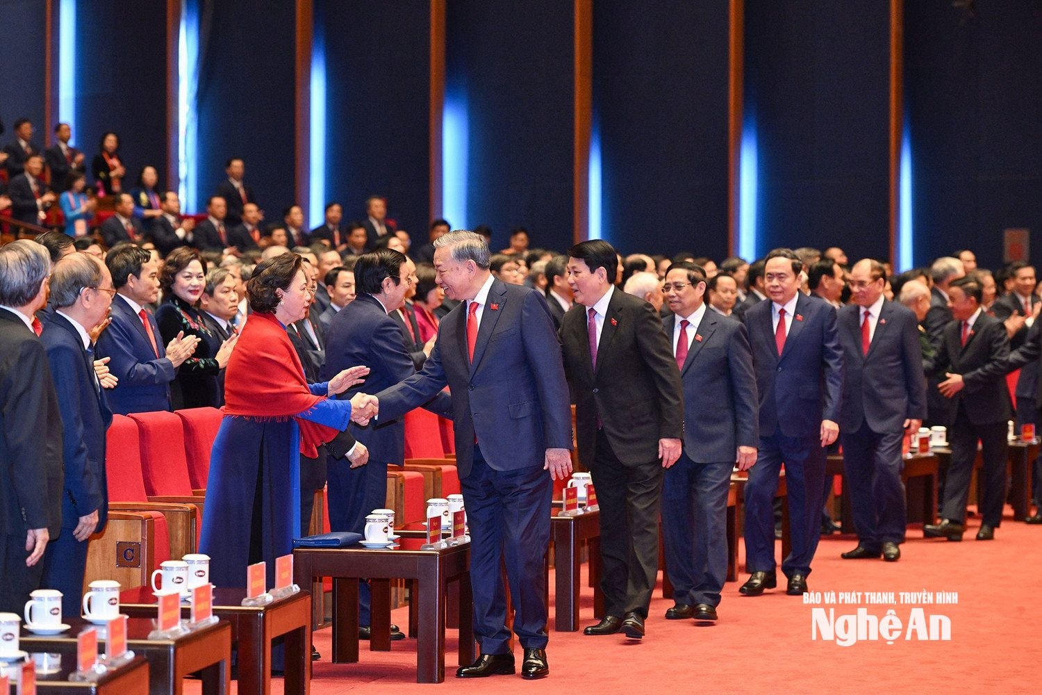 Các đồng chí lãnh đạo Đảng, Nhà nước tham dự Đại hội. Ảnh: Phạm Băn