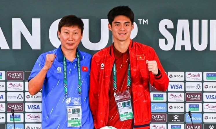 HLV Kim Sang Sik thể hiện sự tự tin trước trận bán kết U23 châu Á 2026.