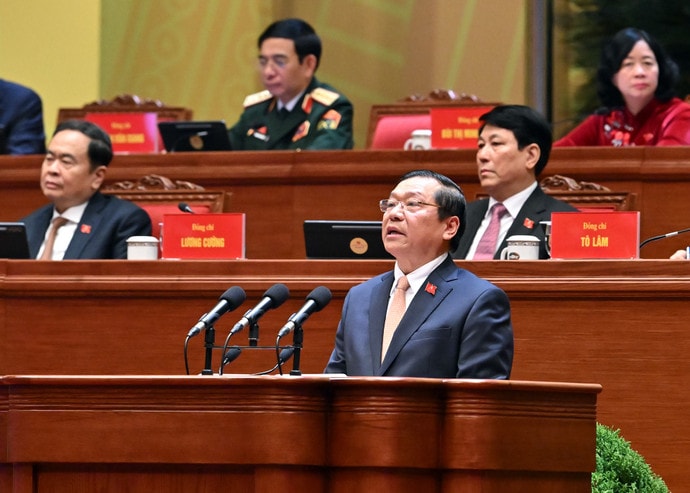 Đồng chí Lại Xuân Môn, Ủy viên Trung ương Đảng, Bí thư Đảng ủy, Phó Trưởng ban Thường trực Ban Tuyên giáo và Dân vận Trung ương, tham luận về vấn đề chi-7267.jpg