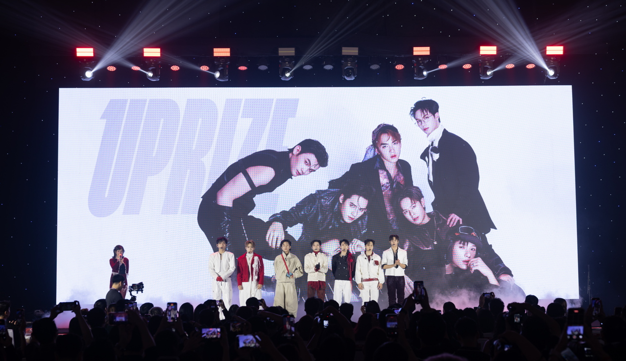 Sự kiện ra mắt nhóm UPRIZE