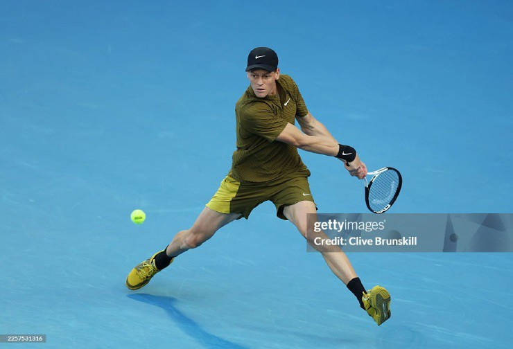 Jannik Sinner thi đấu áp đảo trước James Duckworth tại vòng 2 Australian Open
