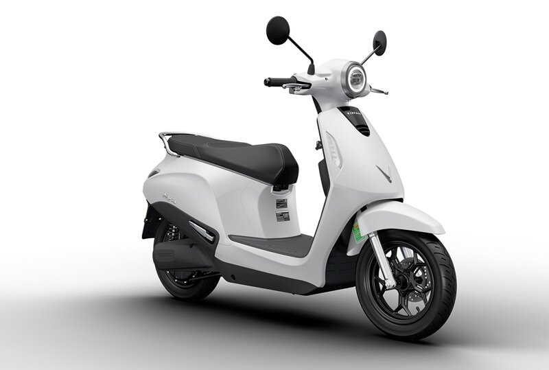Xe máy điện VinFast Evo thế hệ mới 2026 với khả năng di chuyển tối đa 165 km
