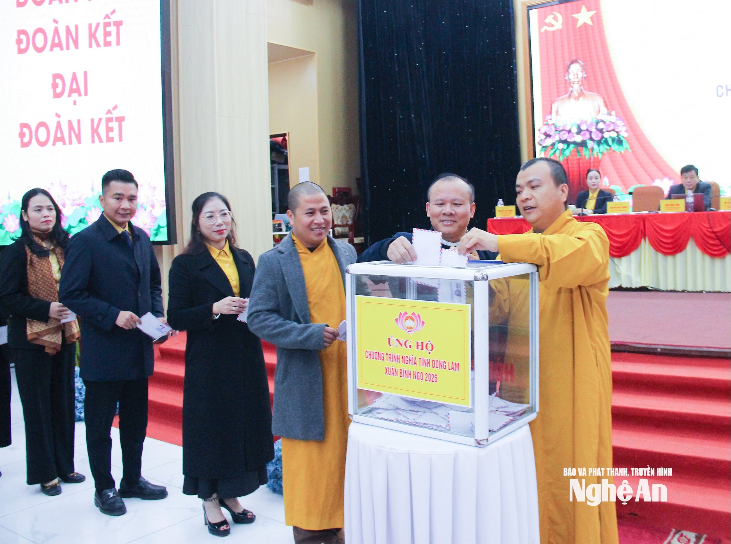  Các Uỷ viên Uỷ ban MTTQ Việt Nam tỉnh. Ảnh Mai Hoa