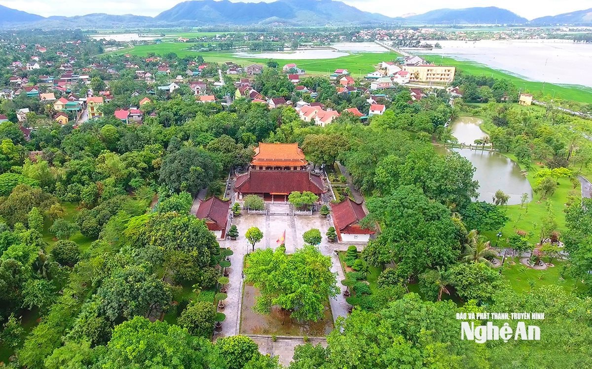Khu Di tích Quốc gia đặc biệt Kim Liên là nơi gắn với quê hương, gia đình và thời niên thiếu của Chủ tịch Hồ Chí Minh. Ảnh tư liệu: Sách Nguyễn