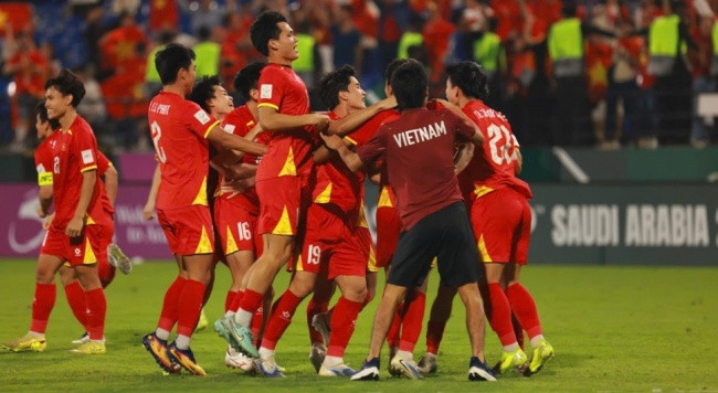 Các cầu thủ U23 Việt Nam ăn mừng chiến thắng nghẹt thở trước U23 Hàn Quốc