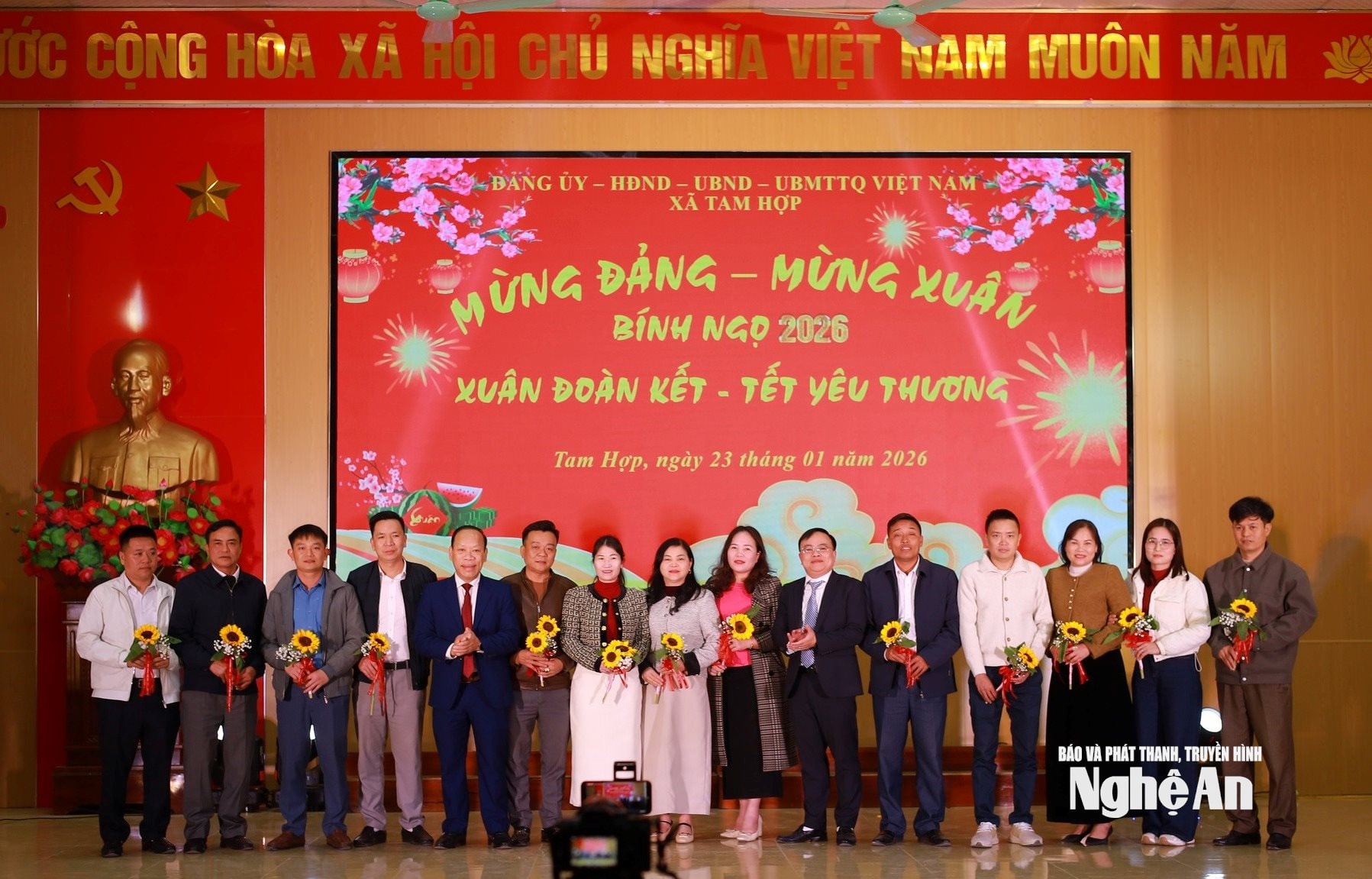 Tam hợp