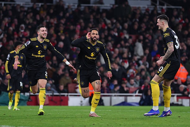Man Utd liên tiếp hạ gục hai ứng viên vô địch là Manchester City và Arsenal.