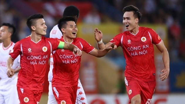 CAHN sẽ gặp Ninh Bình ngay khi V-League trở lại.
