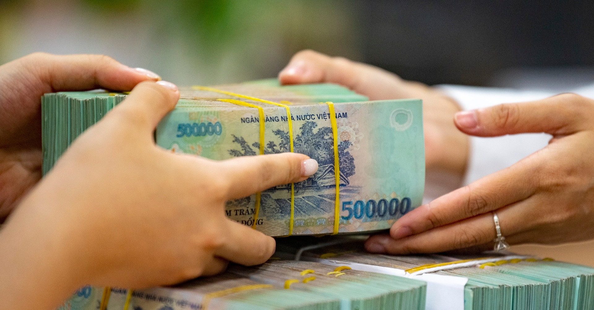 Lãi suất huy động tại ACB tăng thêm 0,1% tại nhiều kỳ hạn vào ngày 27/1/2026.