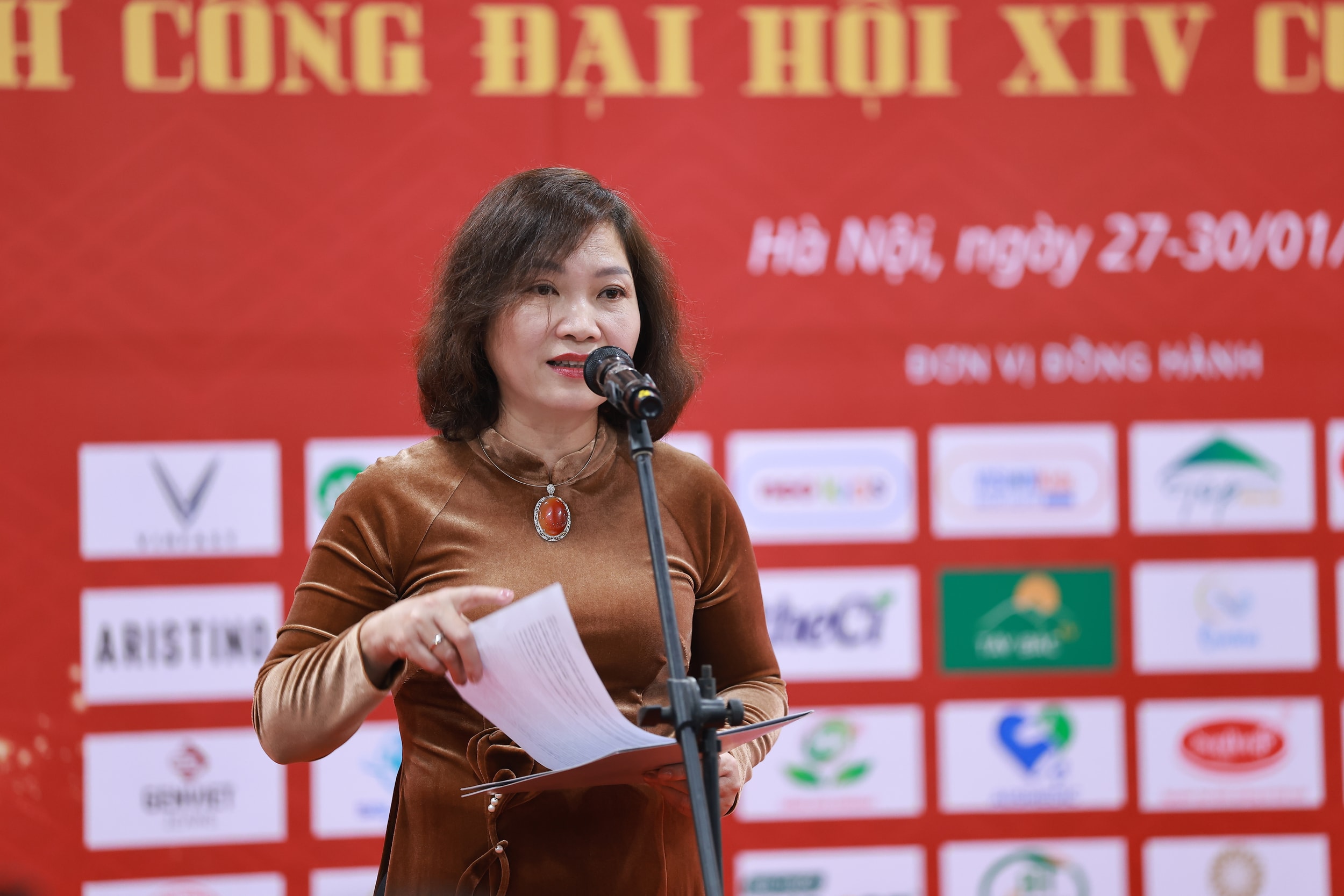 Bà Nguyễn Thanh Liêm phát biểu khai mạc