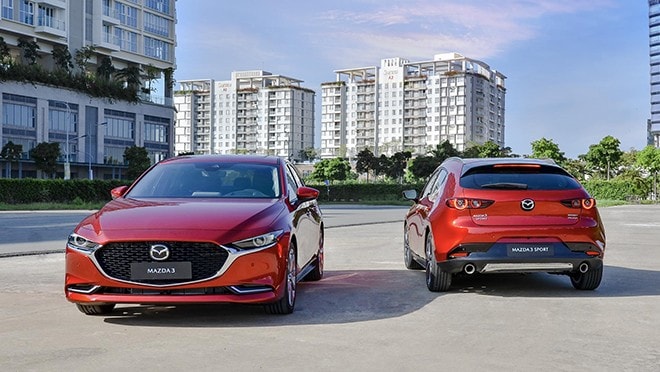 Cụm đèn LED trên Mazda3