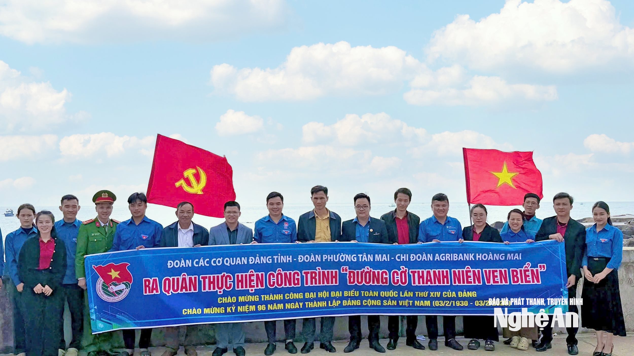 Tuổi trẻ Nghệ An chào mừng thành công Đại hội XIV (5)