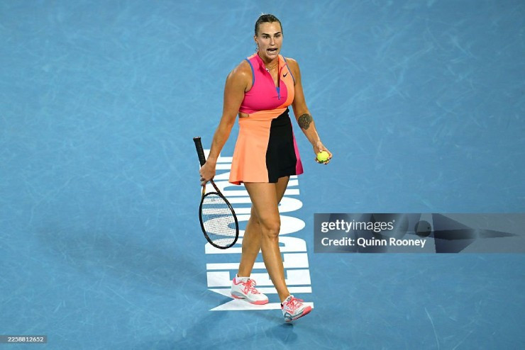 Sabalenka ghi tên mình vào chung kết Australian Open sau màn trình diễn thuyết phục