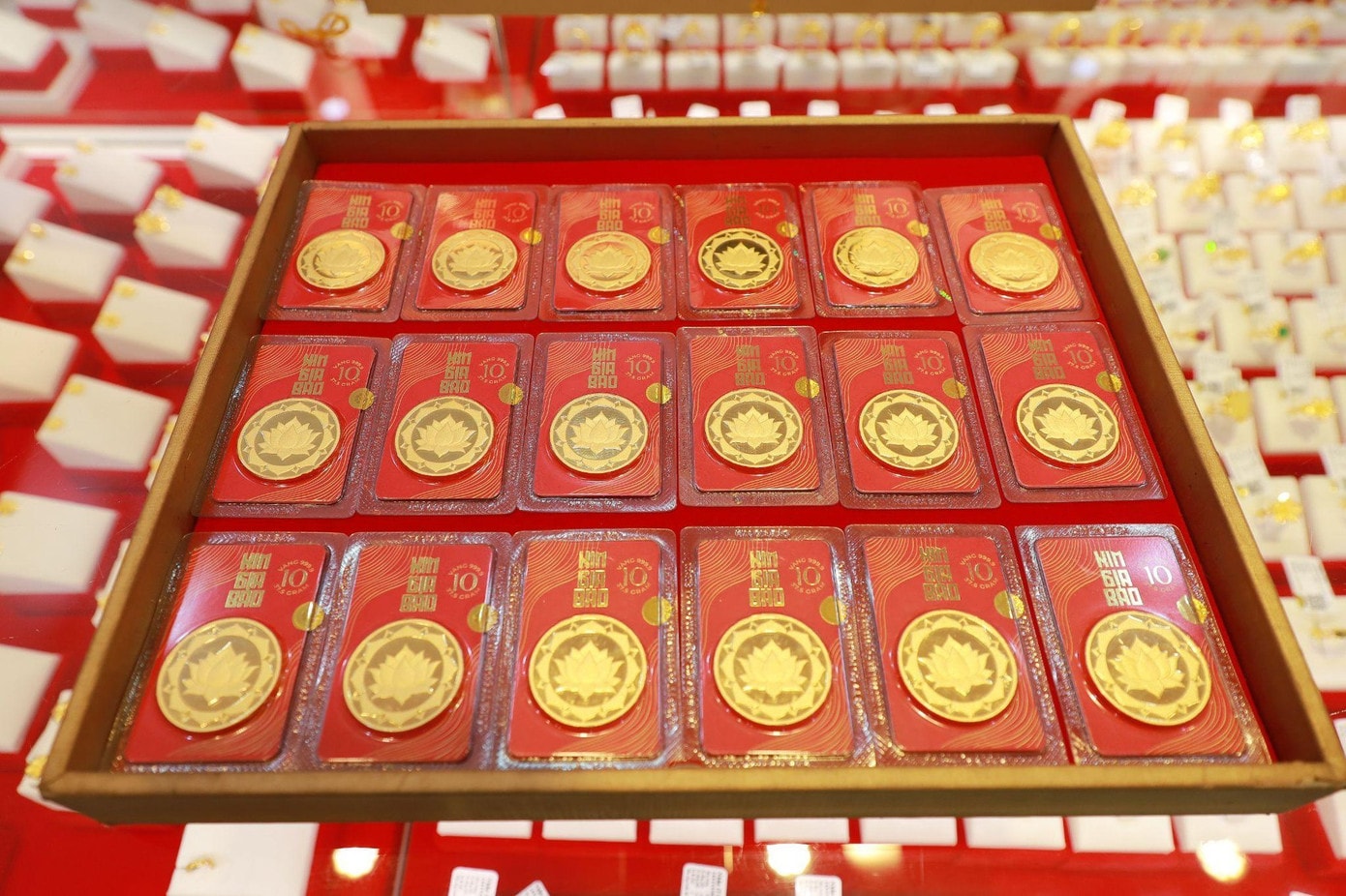Giá vàng cập nhật 16h chiều nay 30/1/2026: Giá vàng SJC và vàng nhẫn giảm xuống 181 triệu đồng