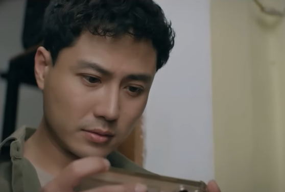 Thành bàng hoàng theo dõi camera giám sát tại nhà trọ
