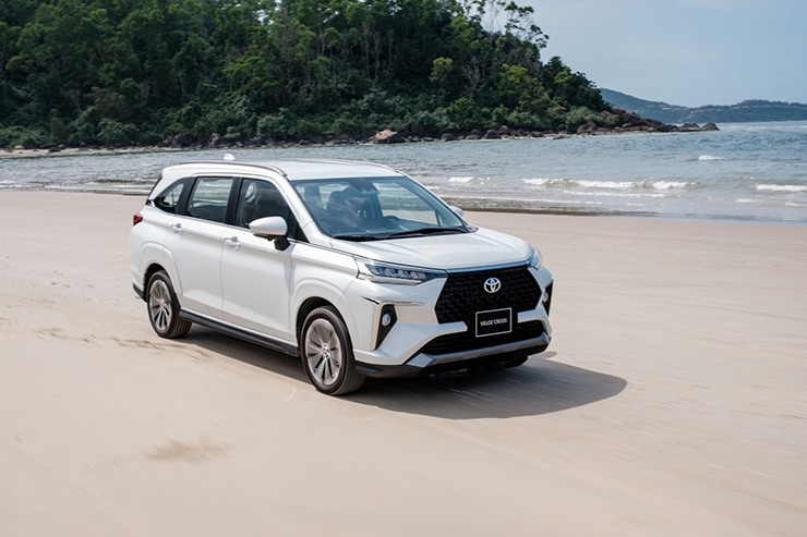 Toyota Veloz Cross là lựa chọn xe gia đình đáng cân nhắc