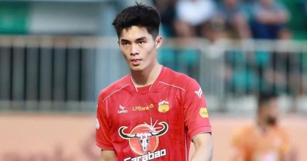 Thủ môn Trần Trung Kiên của HAGL đối mặt với áp lực tâm lý lớn sau khi trở về từ đội tuyển