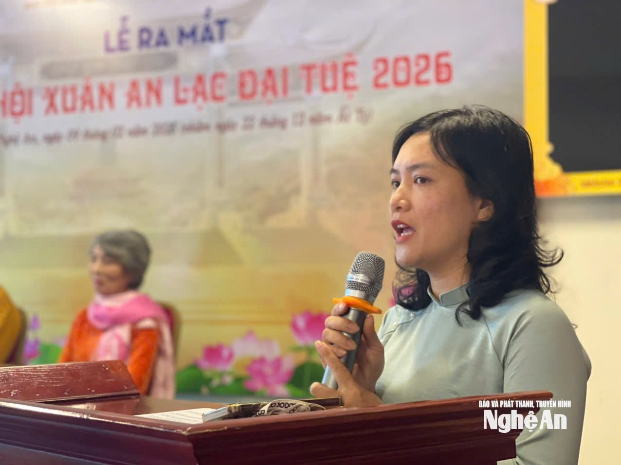 Anh 6_ ba Tuyet