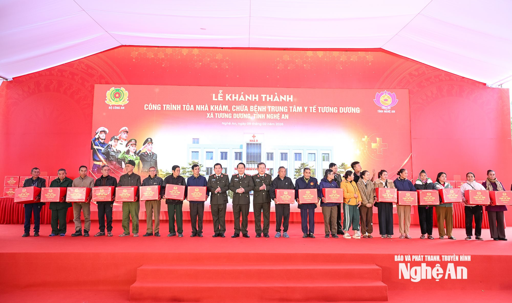Khánh thành trung tâm y tế Tương Dương-11