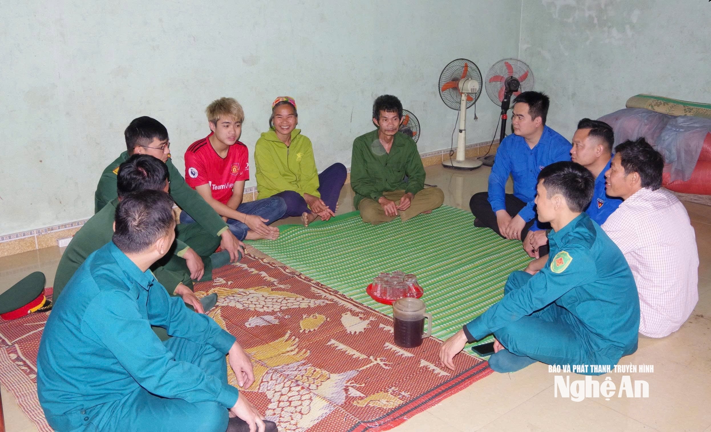 xã Châu Lộc thăm động viên thanh niên lên đường nhập ngũ