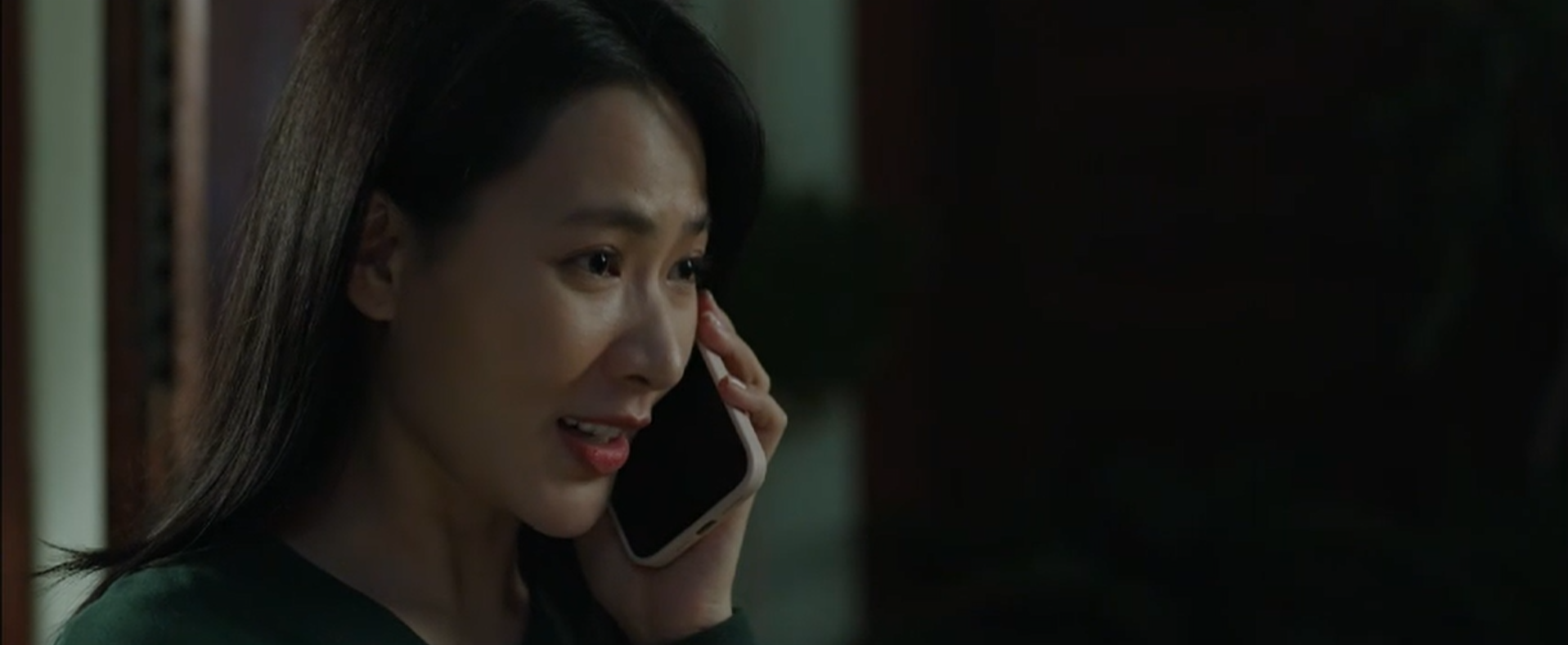Diễn biến tình cảm của Kiên và Lam Anh được khắc họa rõ nét qua các phân đoạn trò chuyện.