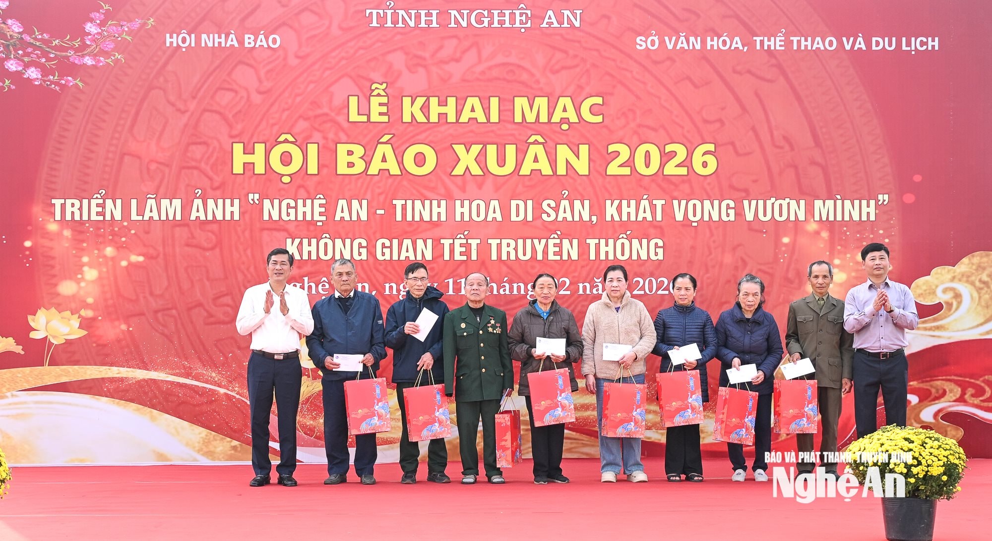Hội báo Xuân 2026-11