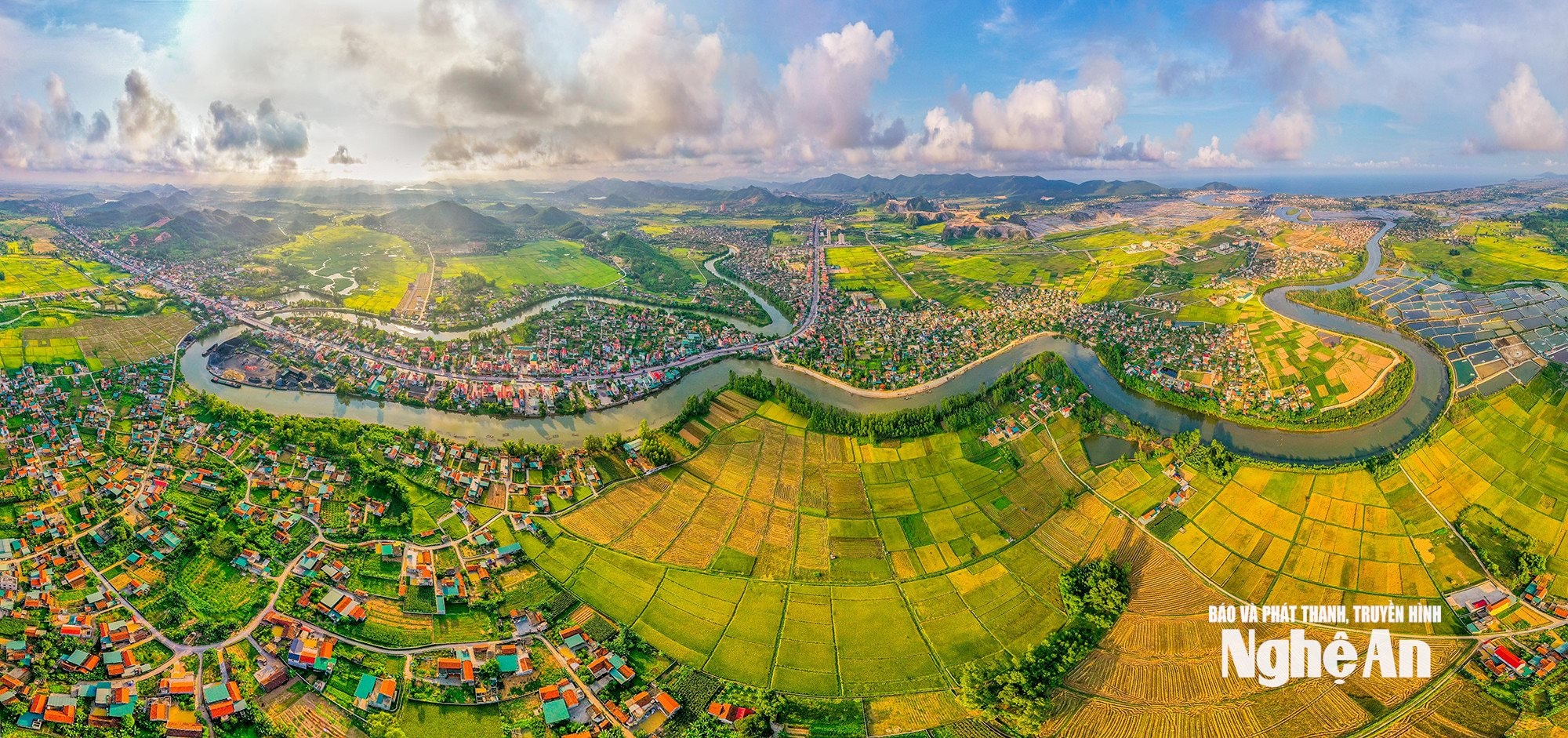 Vùng Hoàng Mai - cửa ngõ phía Bắc Nghệ An nhìn từ trên cao. Ảnh tư liệu